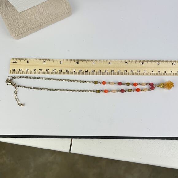 Boho Orange & Red Beaded‎ Necklace – Geode Pendant, Gold Chain, Adjustable - Picture 5 of 5